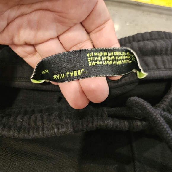 Off-WhiteMen's Arachno Arrow Graphic Sweat Shorts Dz XS - Picture 9 of 16